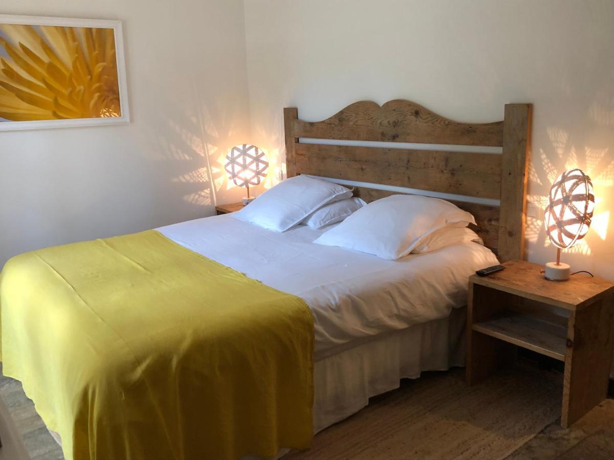 Le Clos Des Sept Palmiers กาวาแลร์-ซูร์-แมร์ ภายนอก รูปภาพ