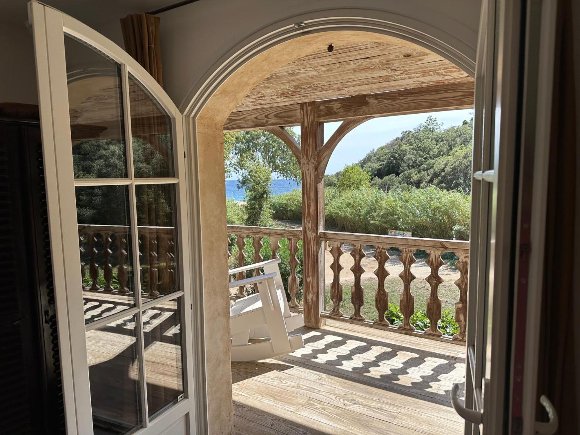 Le Clos Des Sept Palmiers กาวาแลร์-ซูร์-แมร์ ภายนอก รูปภาพ