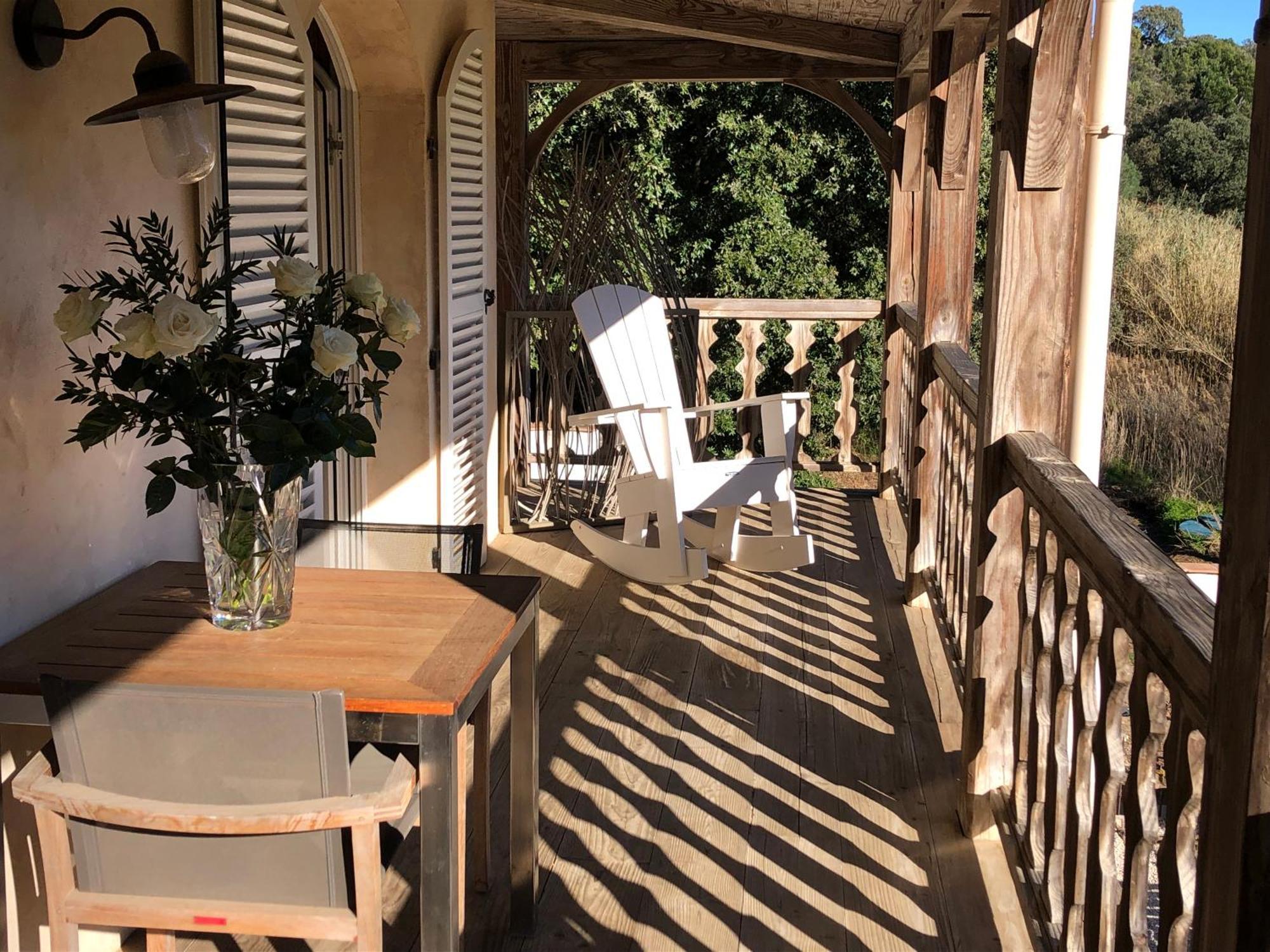 Le Clos Des Sept Palmiers กาวาแลร์-ซูร์-แมร์ ภายนอก รูปภาพ